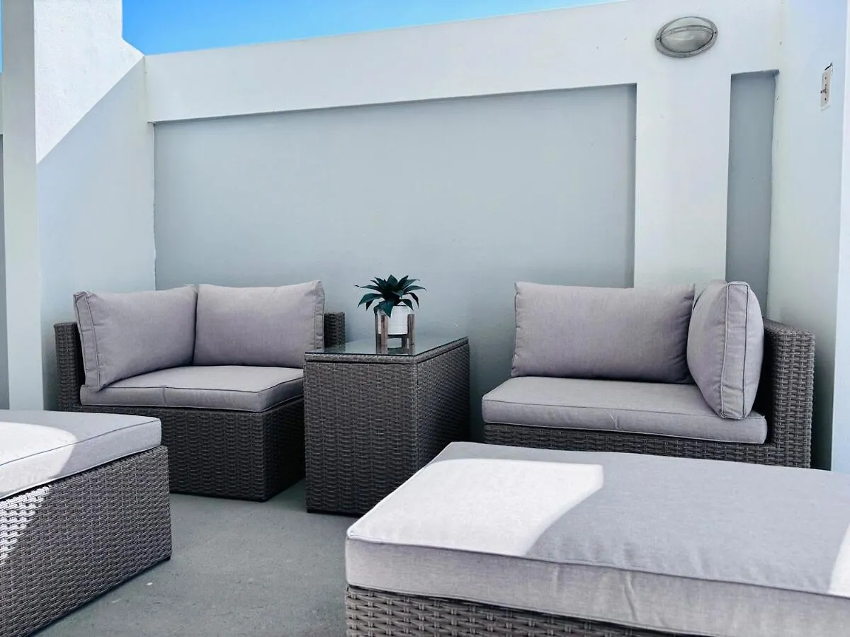 Beautiful And Large With Private Pool With Solar Panels Villa Coamo